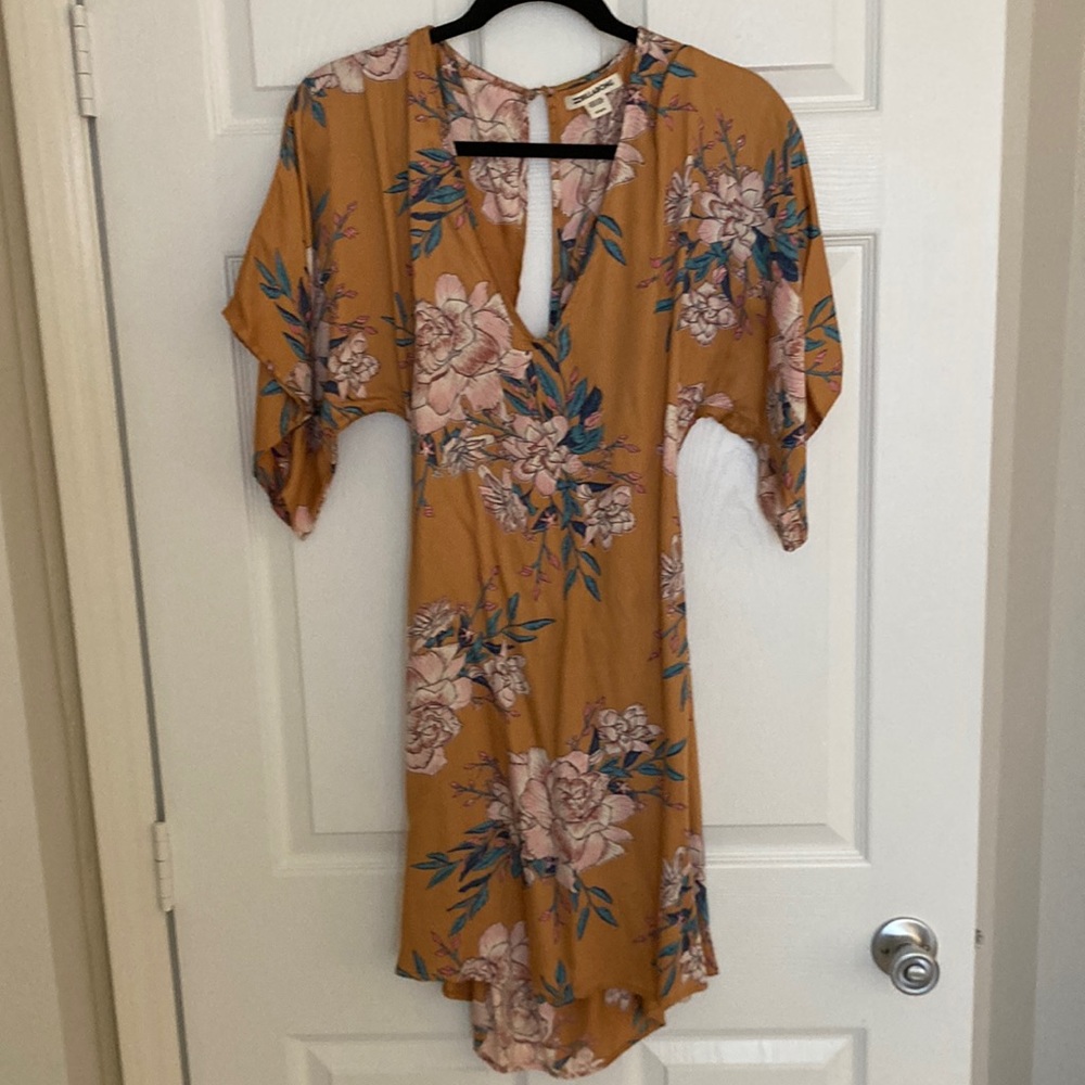 Billabong dress